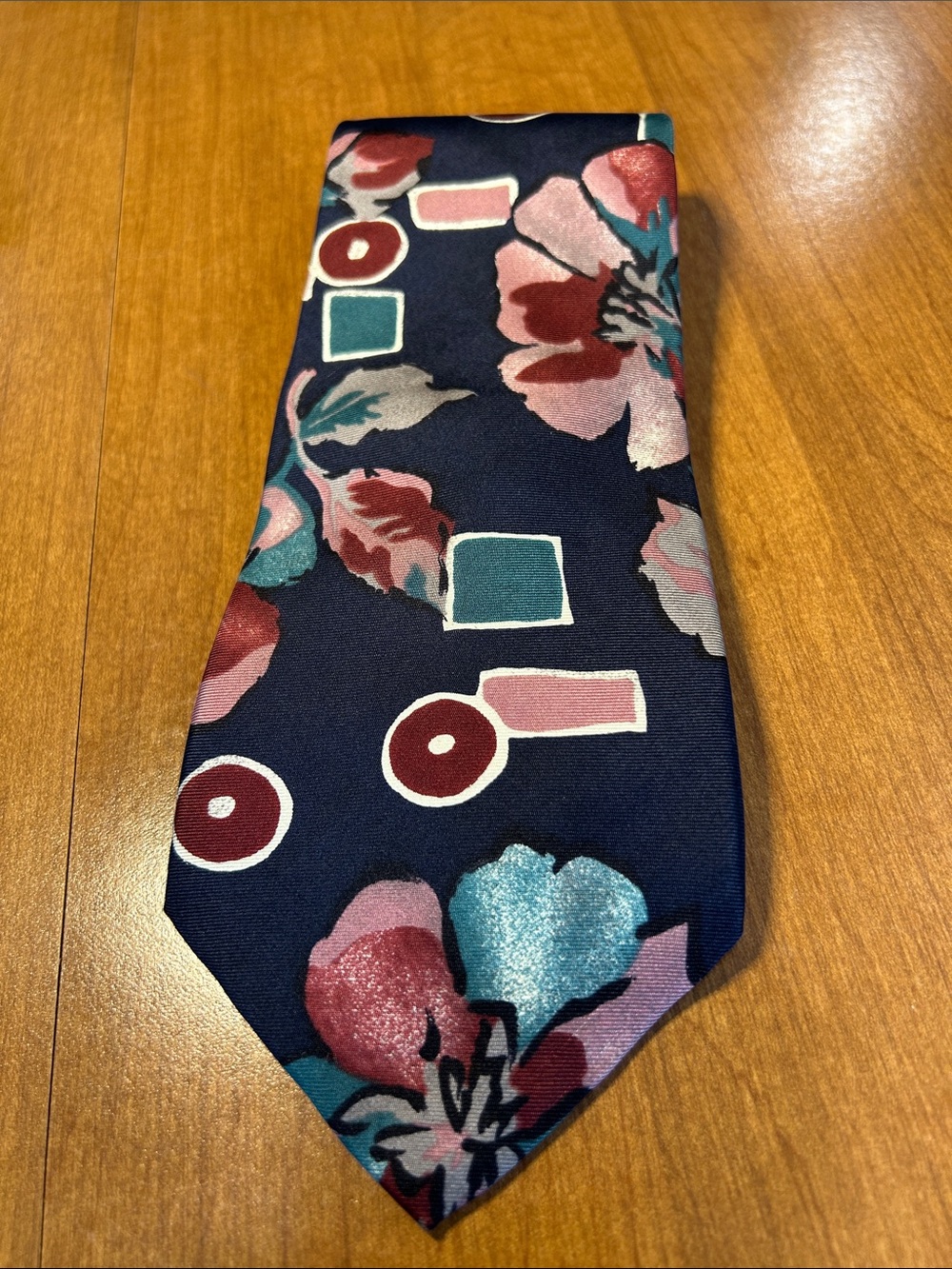Bugatti Navy Floral Pattern Men’s Tie 100% silk